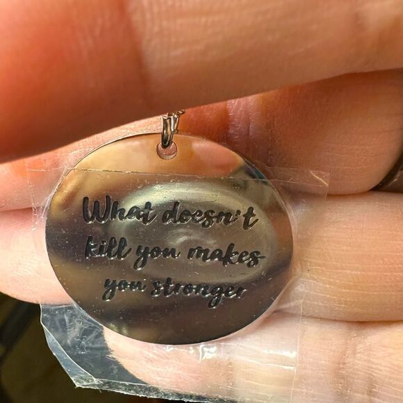 Silver necklace “ what doesn’t kill you makes you stronger” - Picture 1 of 5